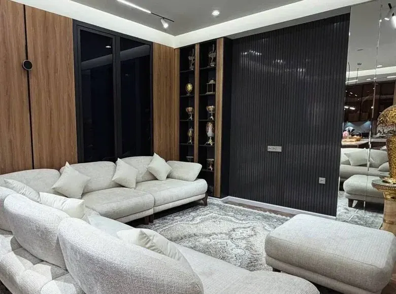 Sotiladi 3 xonali kvartira, 104 m², 6/14 qavat — Olmazor tumani