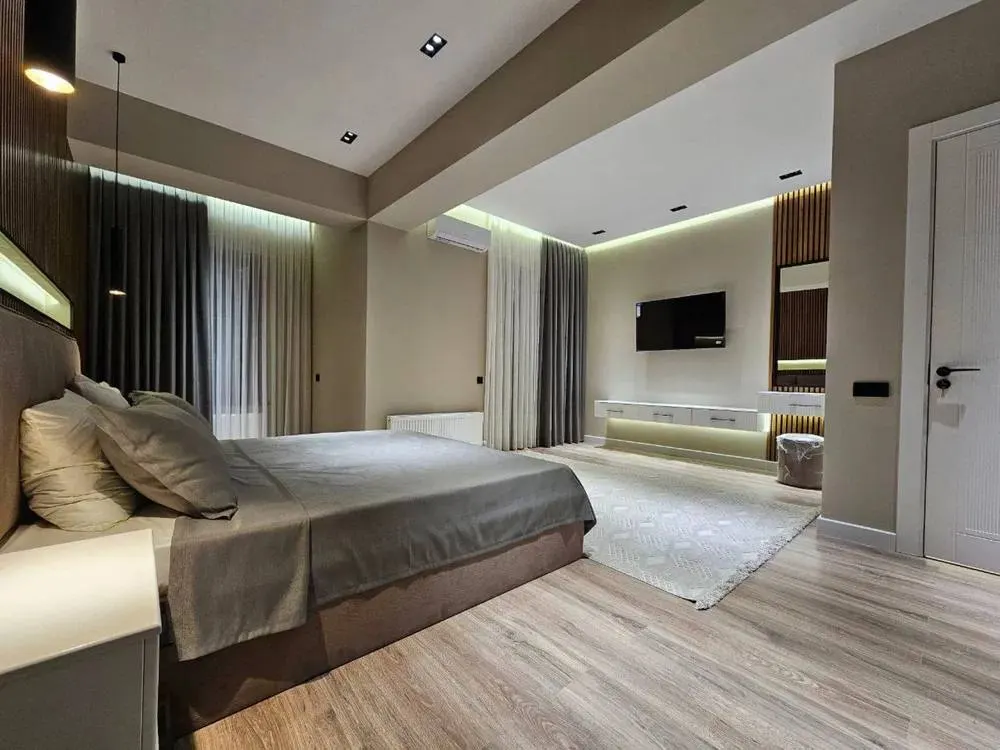 Ijaraga beriladi 4 xonali kvartira, 140 m², 3/8 qavat — Mirobod tumani