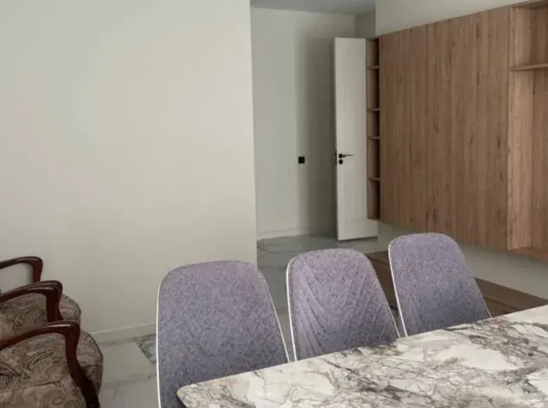 Продаётся 2-комнатная квартира, 65 м², 9/12 этаж — Мирзо-Улугбекский район