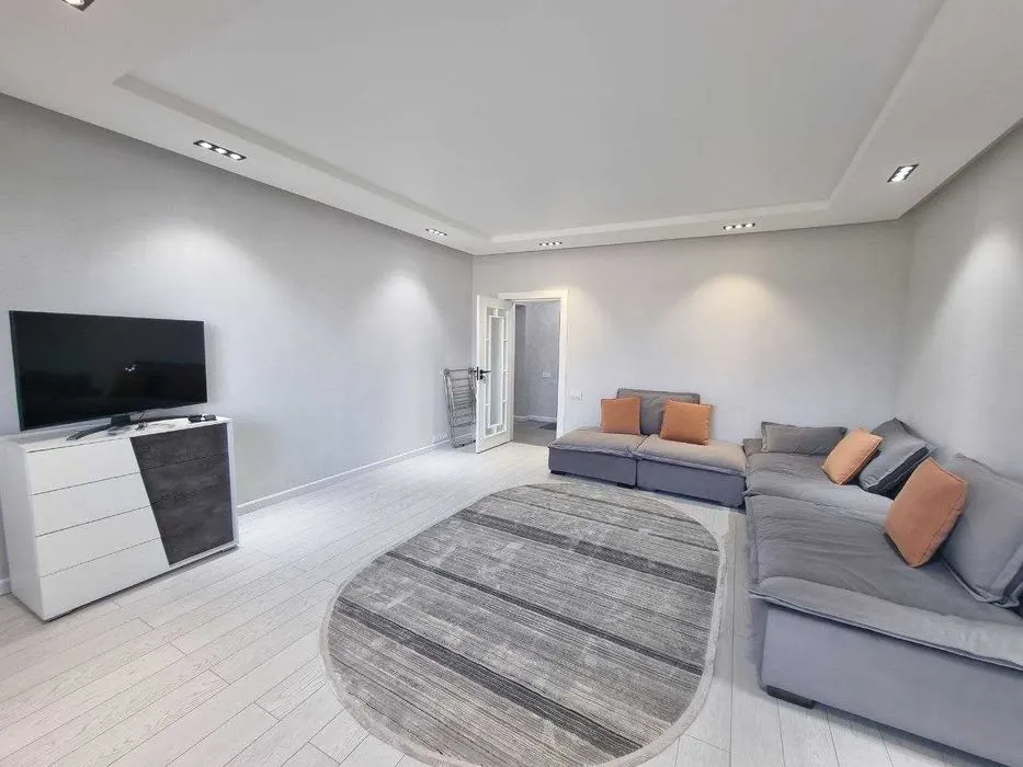 Ижарага берилади 2 хонали квартира, 61 м², 3/9 қават — Шайхонтоҳур тумани