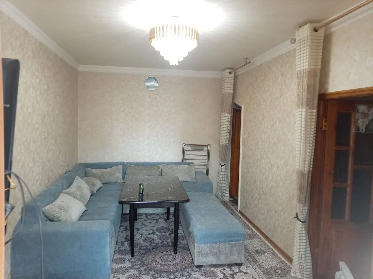 Продаётся 1-комнатная квартира, 38 м², 4/4 этаж — Юнусабадский район