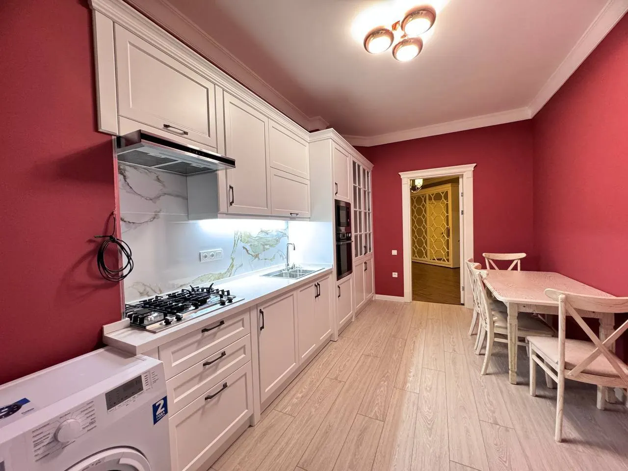Продаётся 4-комнатная квартира, 140 м², 6/10 этаж — Чиланзарский район