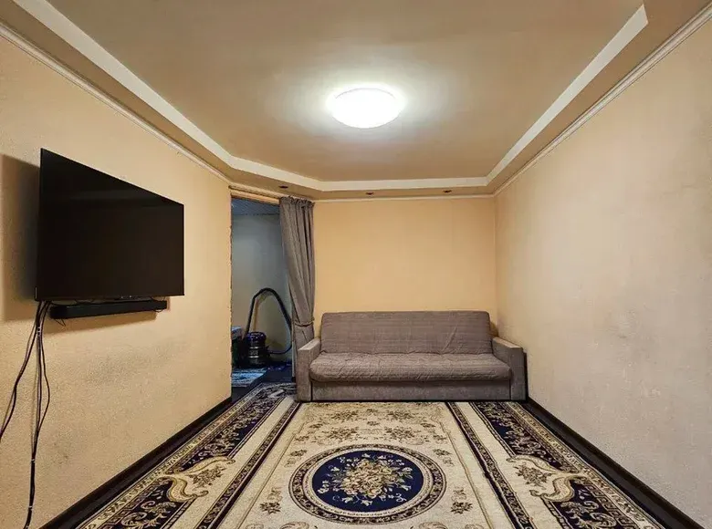 Продаётся 2-комнатная квартира, 55 м², 3/4 этаж — Мирзо-Улугбекский район