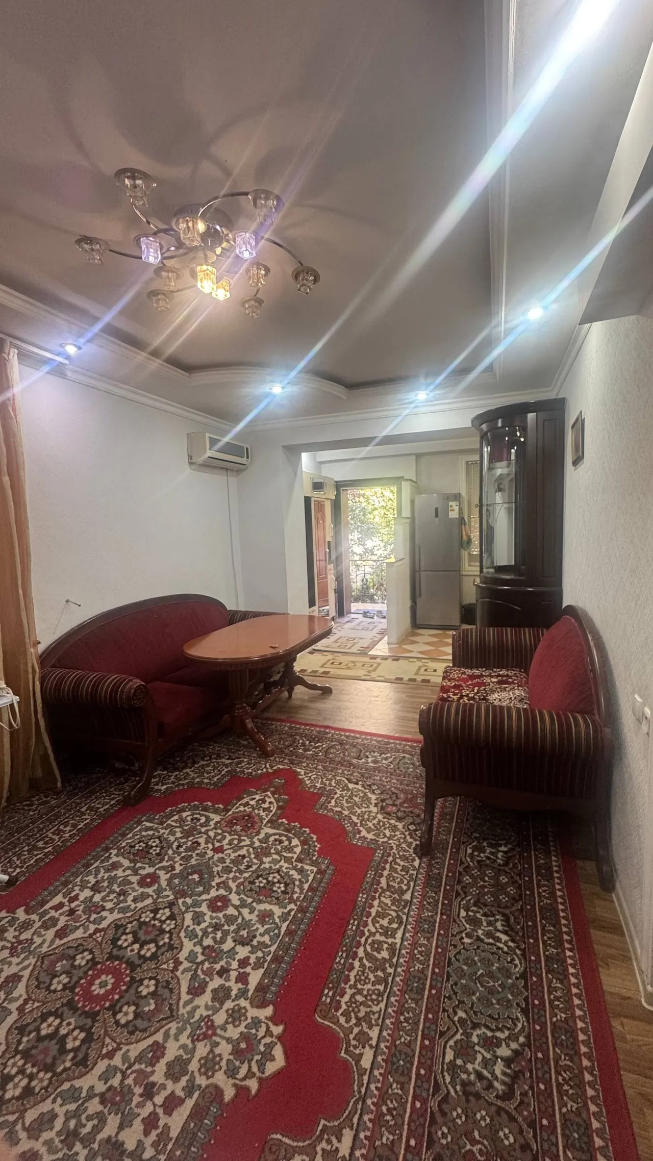 Ижарага берилади 1 хонали квартира, 42 м², 1/4 қават — Мирзо Улуғбек тумани