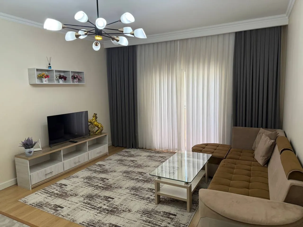 Ижарага берилади 2 хонали квартира, 50 м², 5/9 қават — Яккасарой тумани