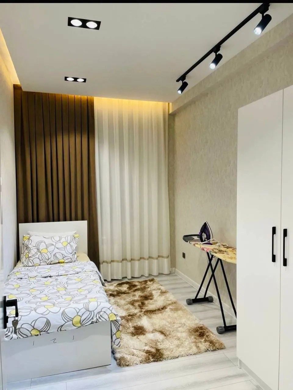 Ижарага берилади 3 хонали квартира, 86 м², 4/9 қават — Яккасарой тумани