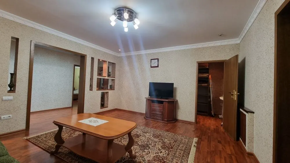 Ijaraga beriladi 2 xonali kvartira, 80 m², 3/4 qavat — Mirobod tumani
