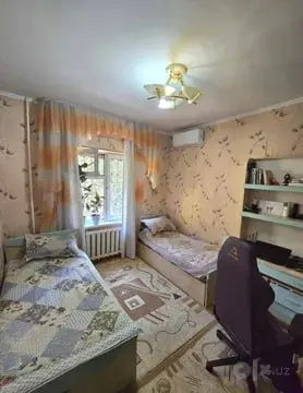 Сотилади 4 хонали квартира, 92 м², 3/5 қават — Мирзо Улуғбек тумани
