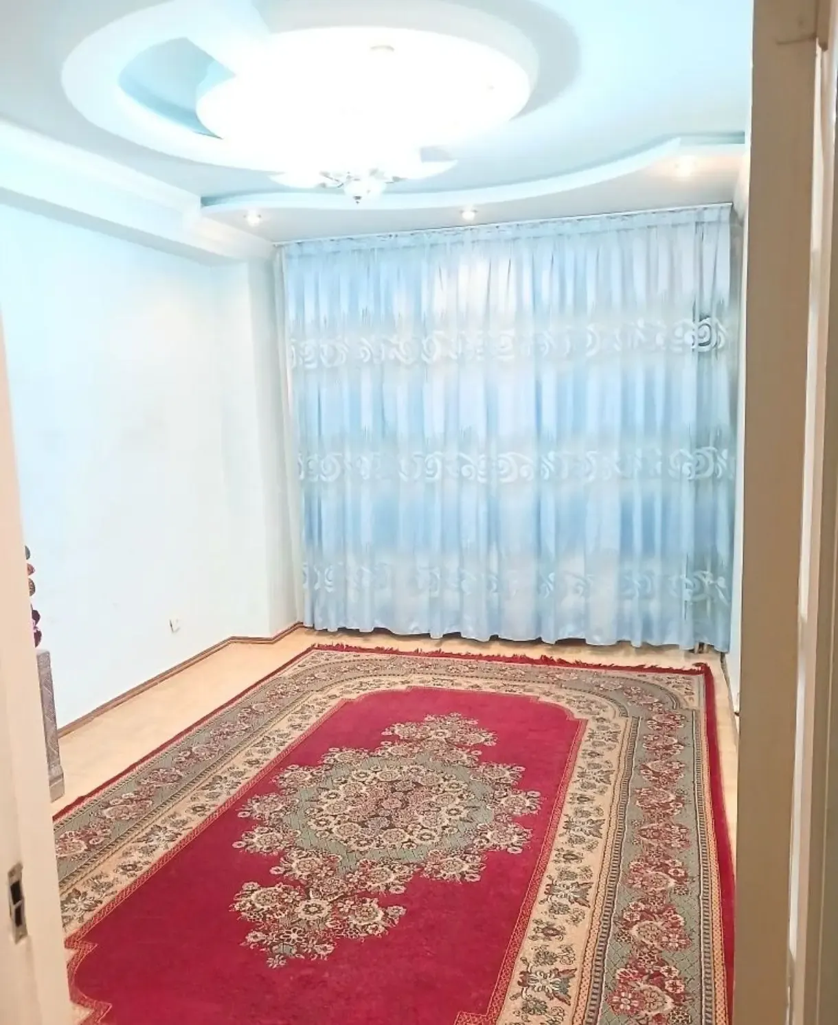 Сдаётся 4-комнатная квартира, 100 м², 1/9 этаж — Чиланзарский район
