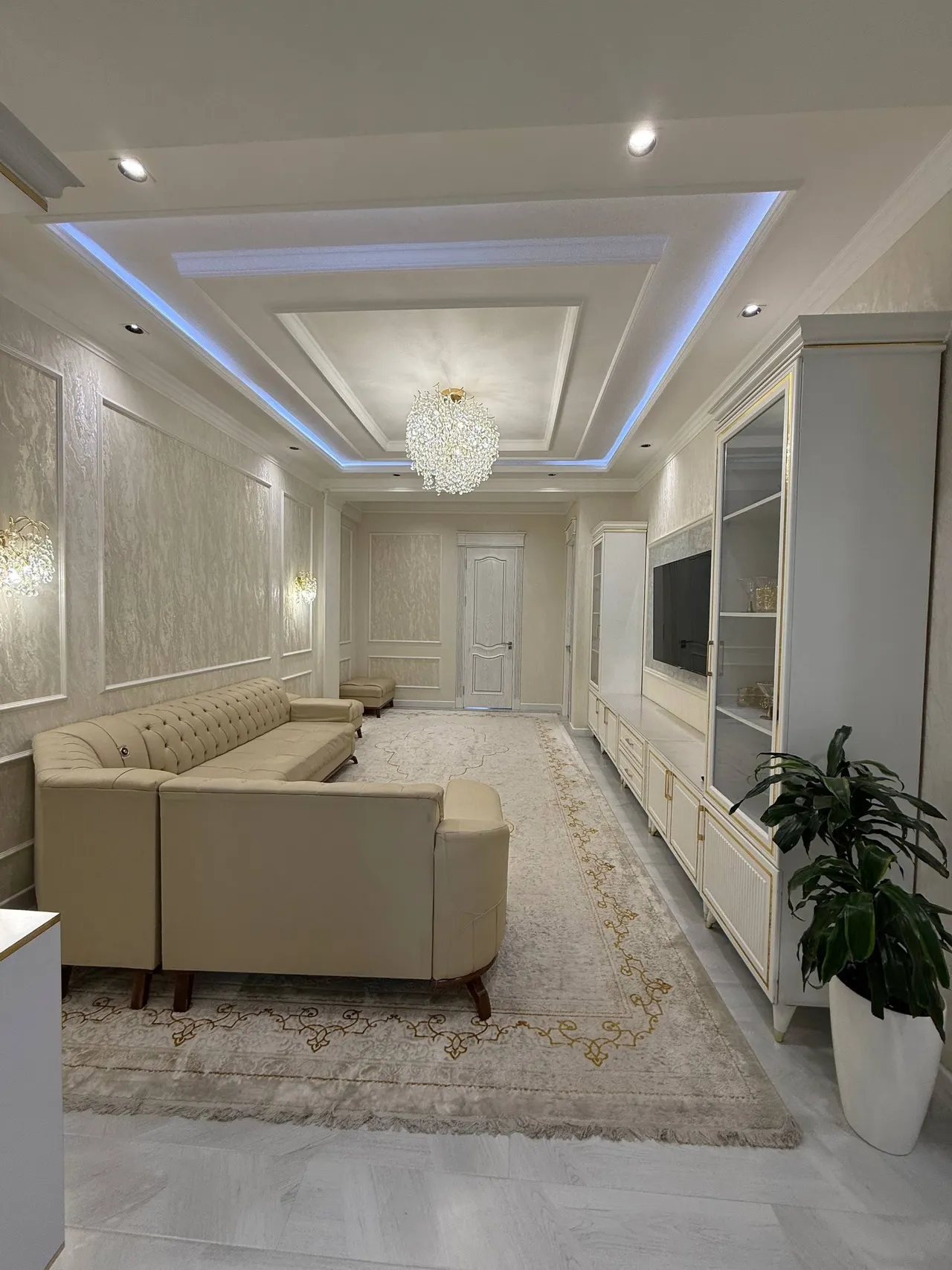 Ijaraga beriladi 4 xonali kvartira, 130 m², 4/10 qavat — Mirzo Ulugʻbek tumani