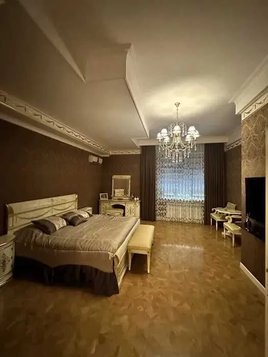 Сдаётся 2-комнатная квартира, 78 м², 3/9 этаж — Мирабадский район