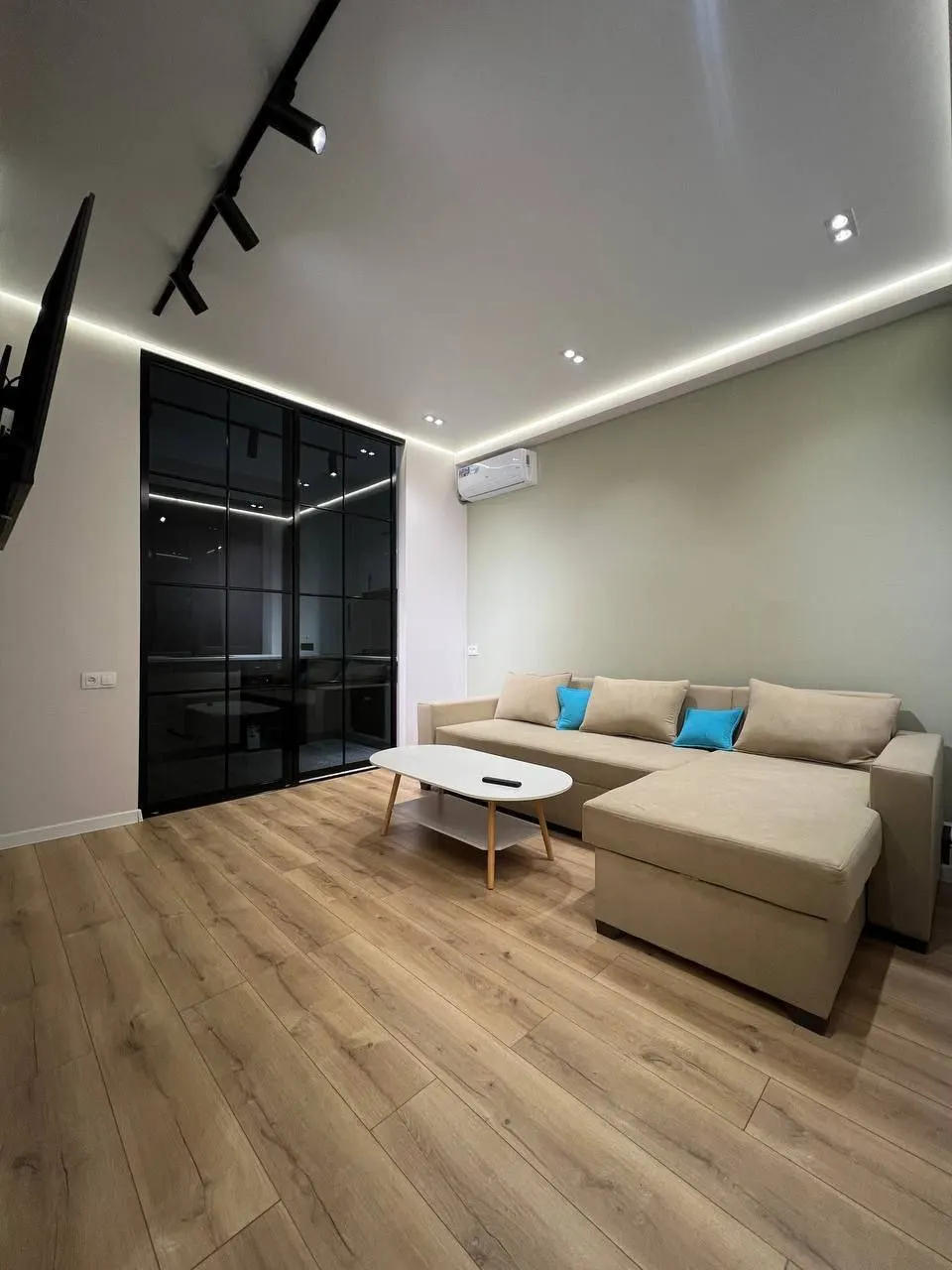 Сдаётся 2-комнатная квартира, 61 м², 2/8 этаж — Юнусабадский район