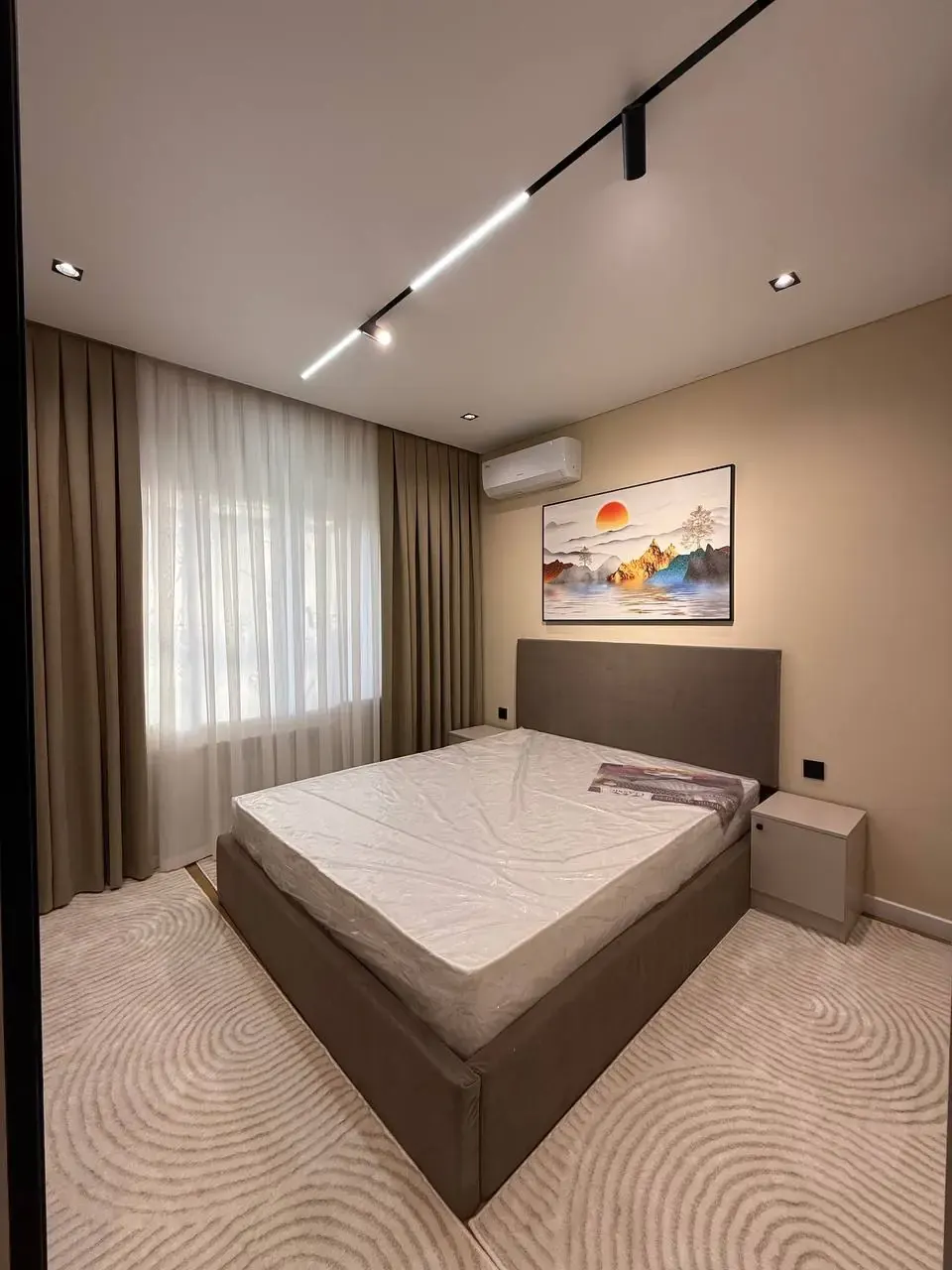 Продаётся 3-комнатная квартира, 65 м², 2/4 этаж — Юнусабадский район