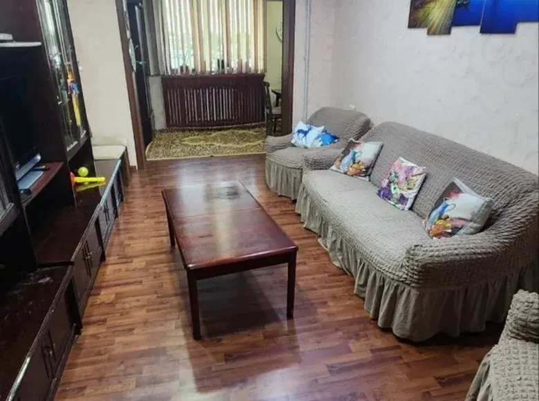 Сотилади 3 хонали квартира, 85 м², 4/5 қават — Сергели тумани