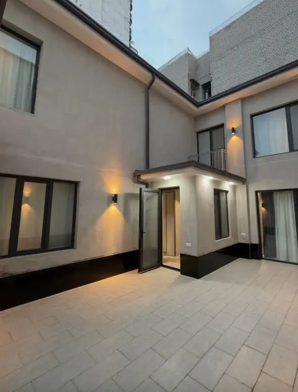 Продаётся 5-комнатный дом, 1,5 сот., 15 м², 2 этажа — Ташкентский район