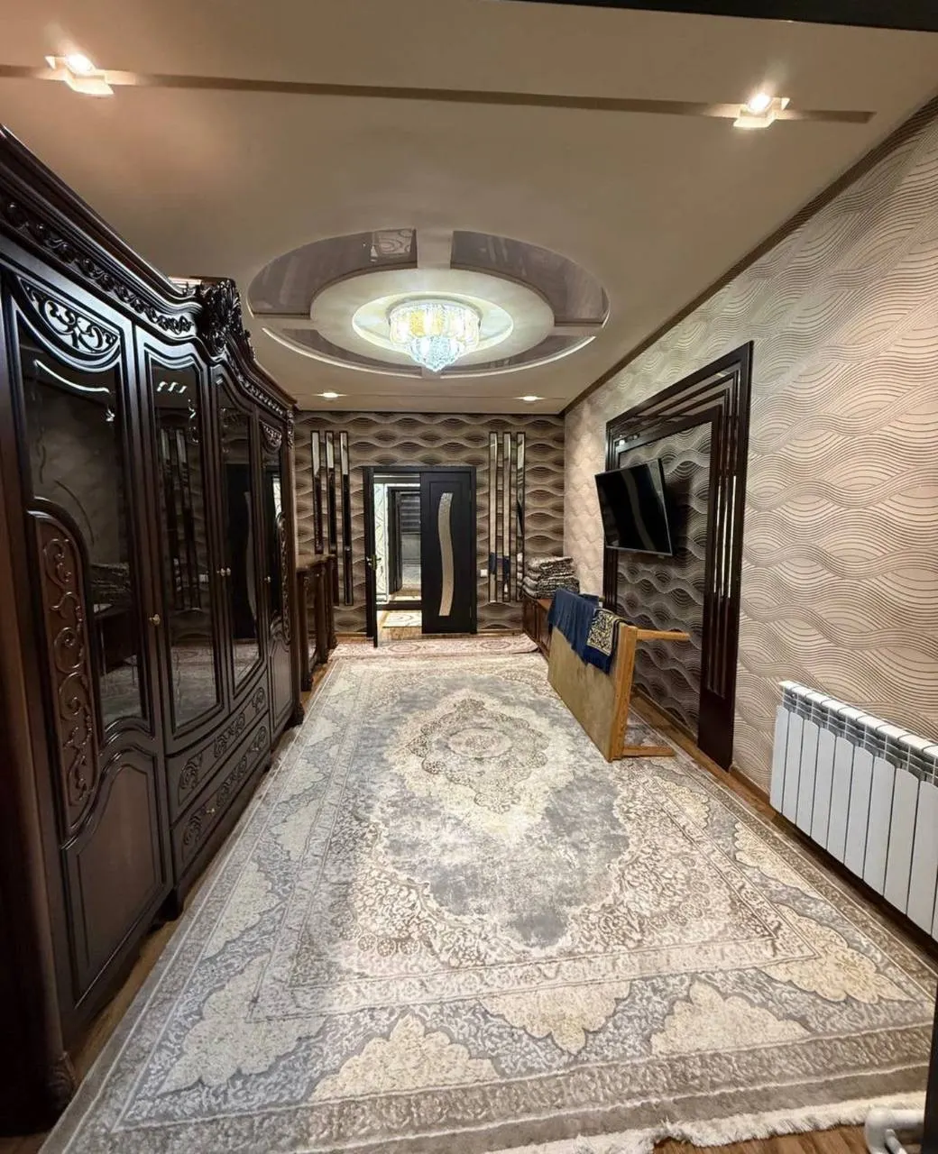Сдаётся 3-комнатная квартира, 80 м², 1/4 этаж — Чиланзарский район