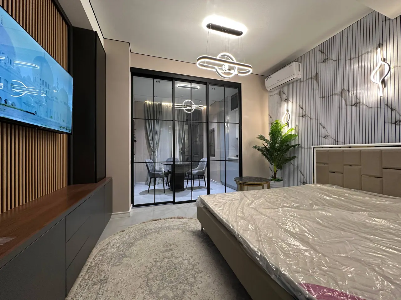 Сдаётся 1-комнатная квартира, 33 м², 11/14 этаж — Яккасарайский район