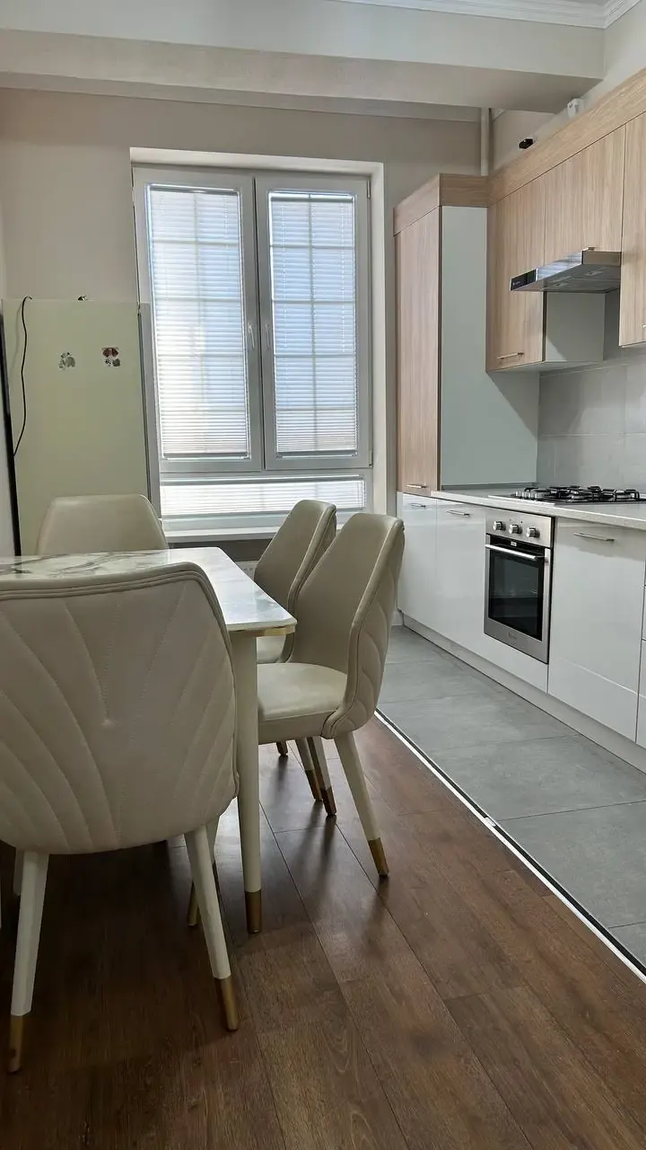Sotiladi 2 xonali kvartira, 56 m², 6/9 qavat — Mirobod tumani