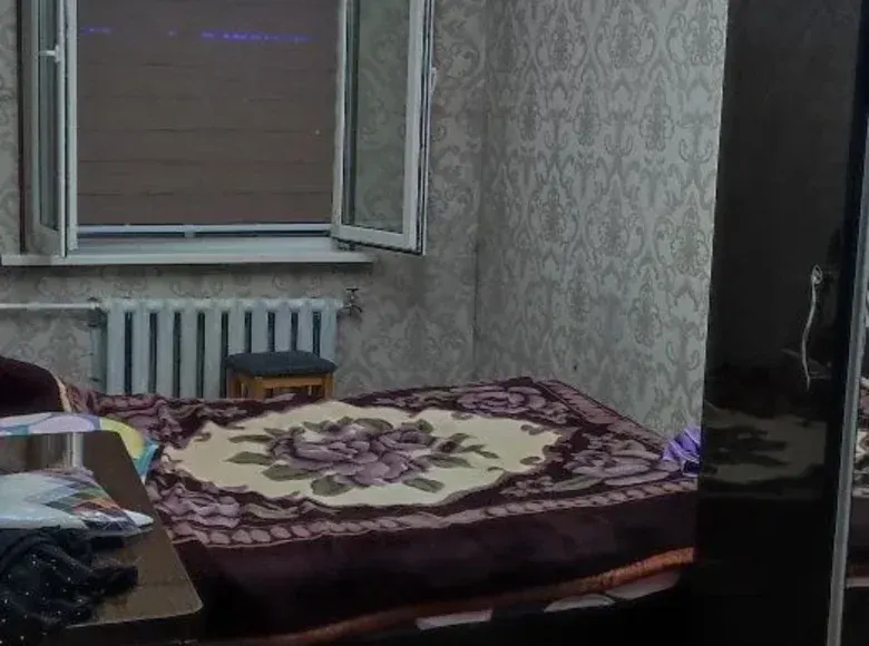 Сотилади 3 хонали квартира, 50 м², 4/4 қават — Юнусобод тумани