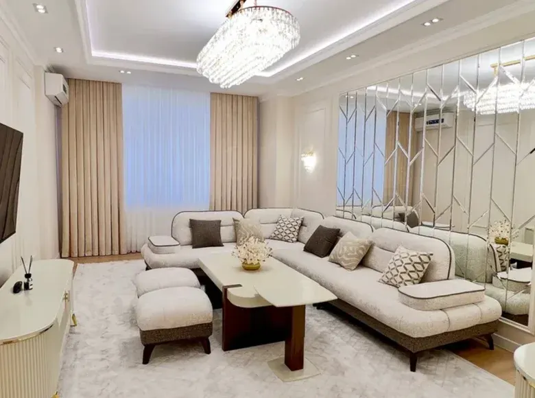 Продаётся 4-комнатная квартира, 121 м² — Яккасарайский район